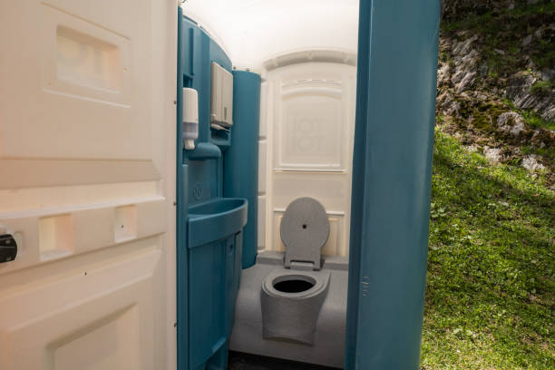 Best Luxury portable toilet rental  in Palm Valley, FL
